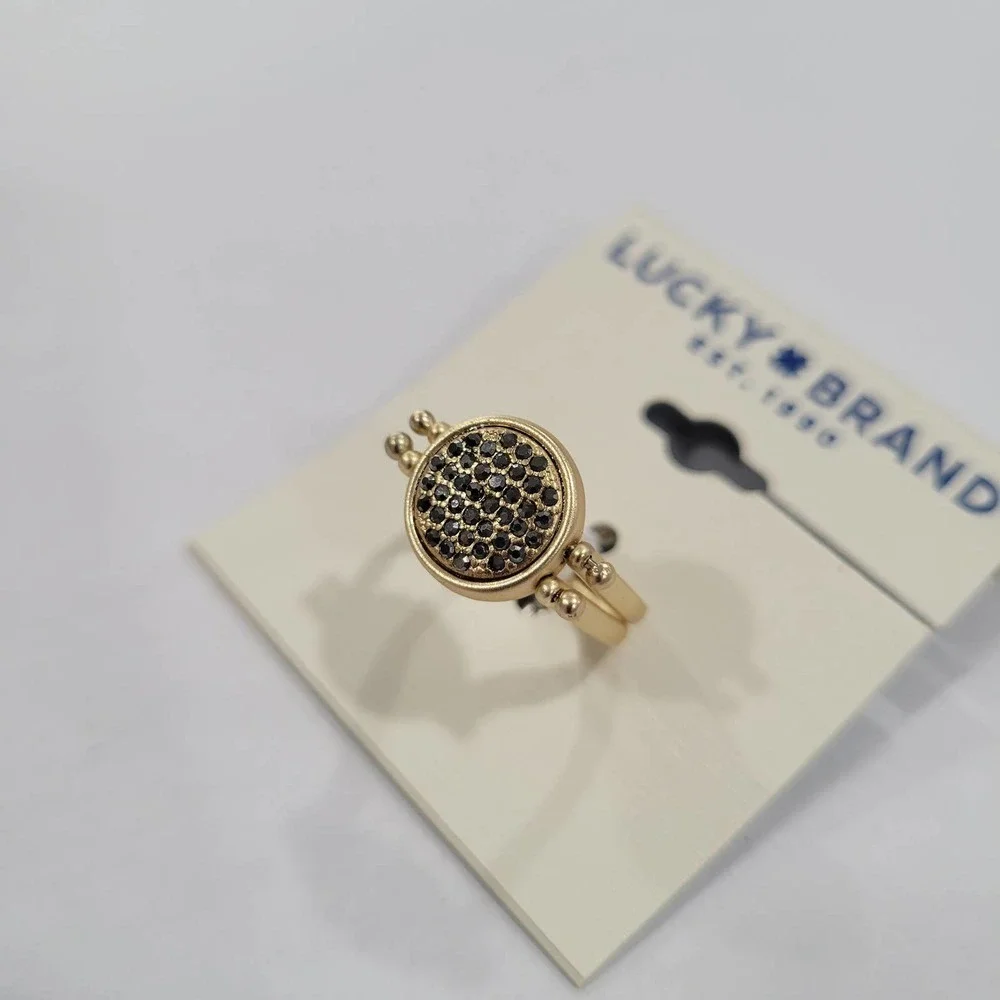 Lucky Brand Gold-Tone Pave Circle Statement Ring NWT Size 7